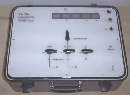 Xylem - Hydraulic conductance and embolism measurement system